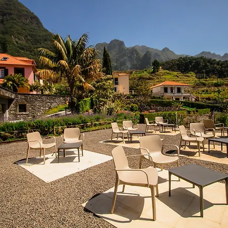 索拉尔达比卡酒店 4* São Vicente
